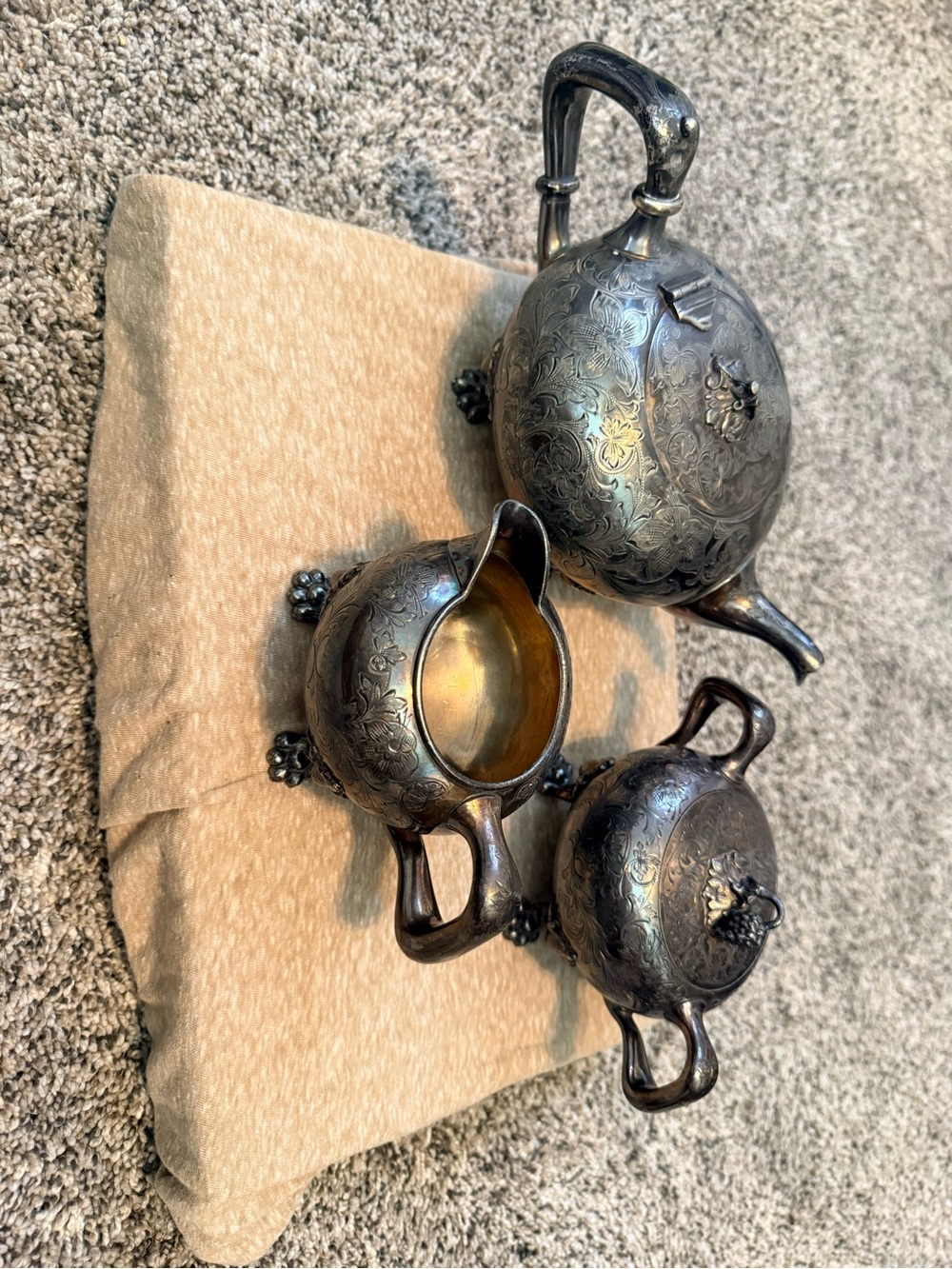 Vintage-Style Silver Plated Tea Set - silver Finish